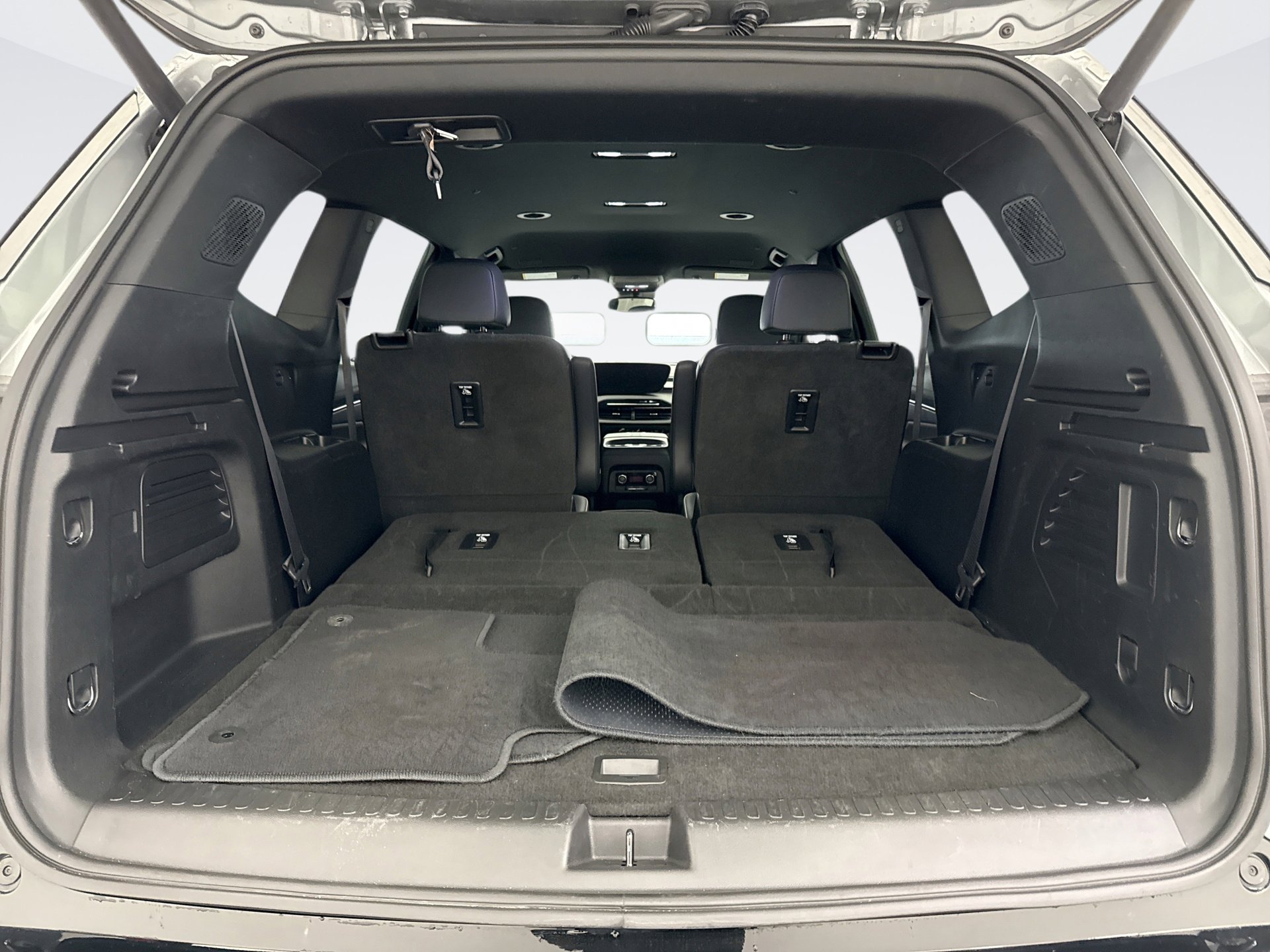 Used 2025 Buick Enclave Sport Touring image 20