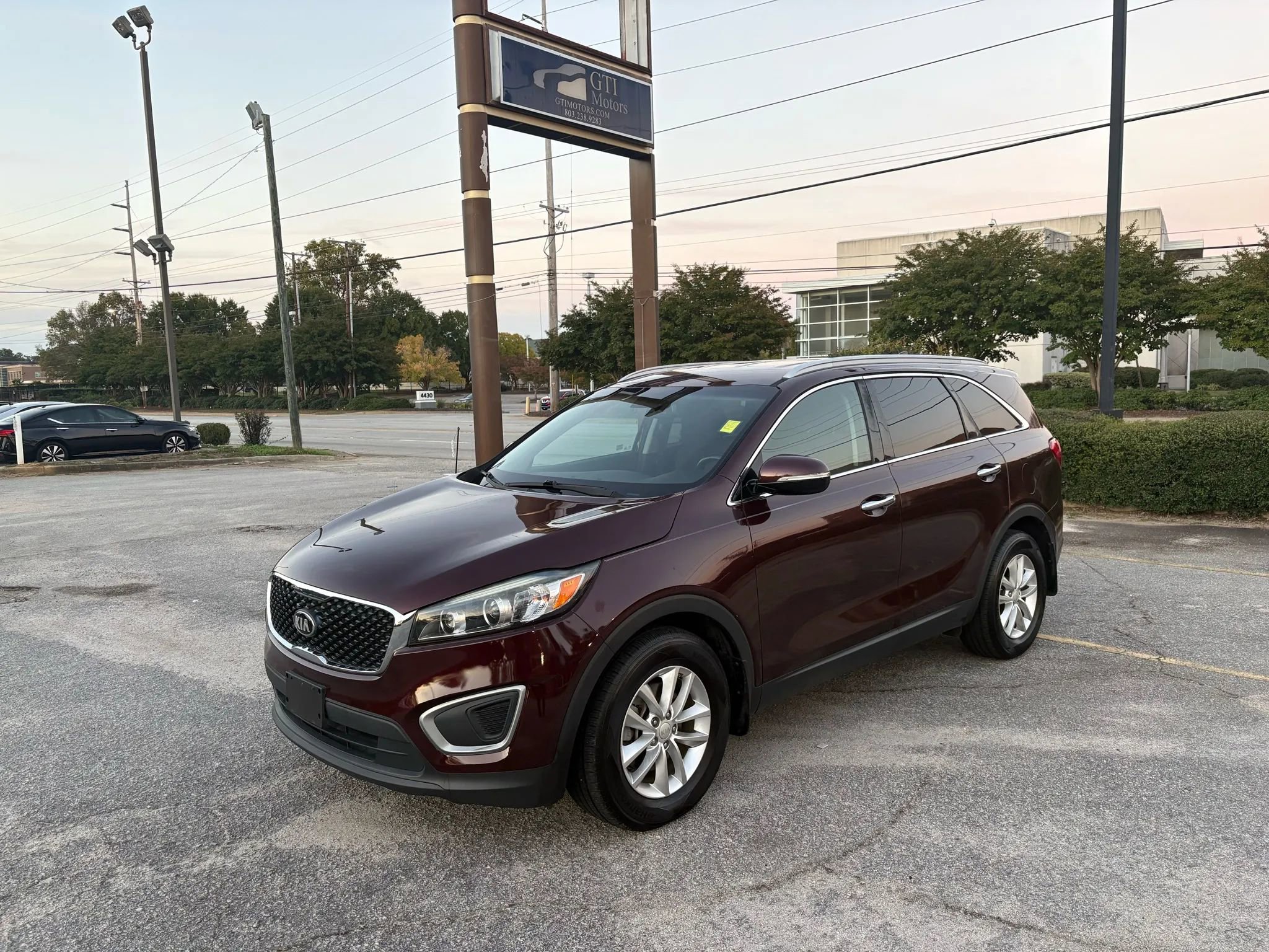 Used 2017 Kia Sorento LX w/ LX Convenience Package
