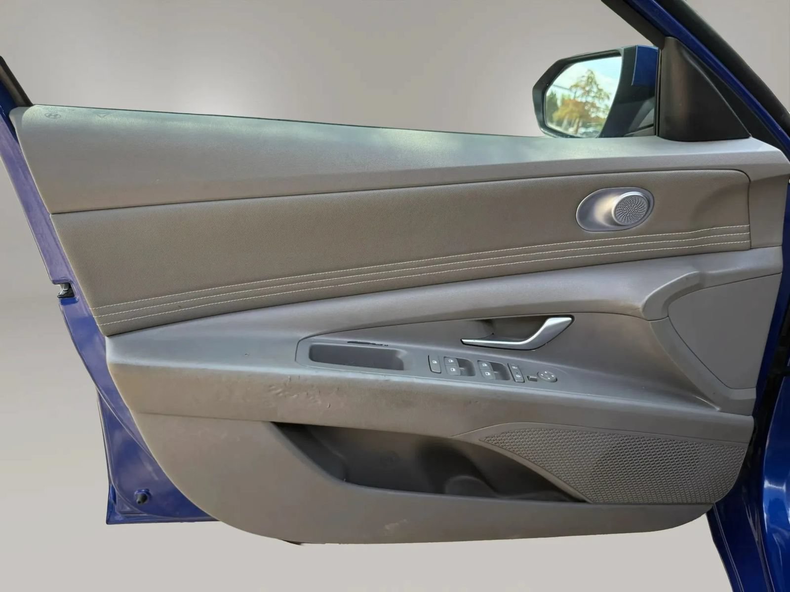 Used 2023 Hyundai Elantra SEL w/ Convenience Package FWD image 19