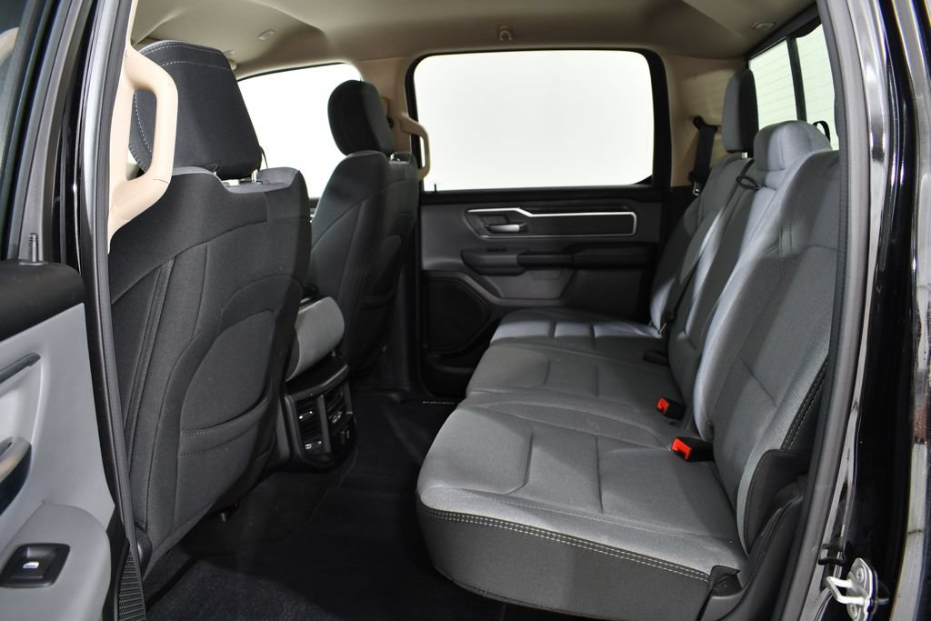 Used 2019 RAM 1500 Big Horn AWD/4WD image 16