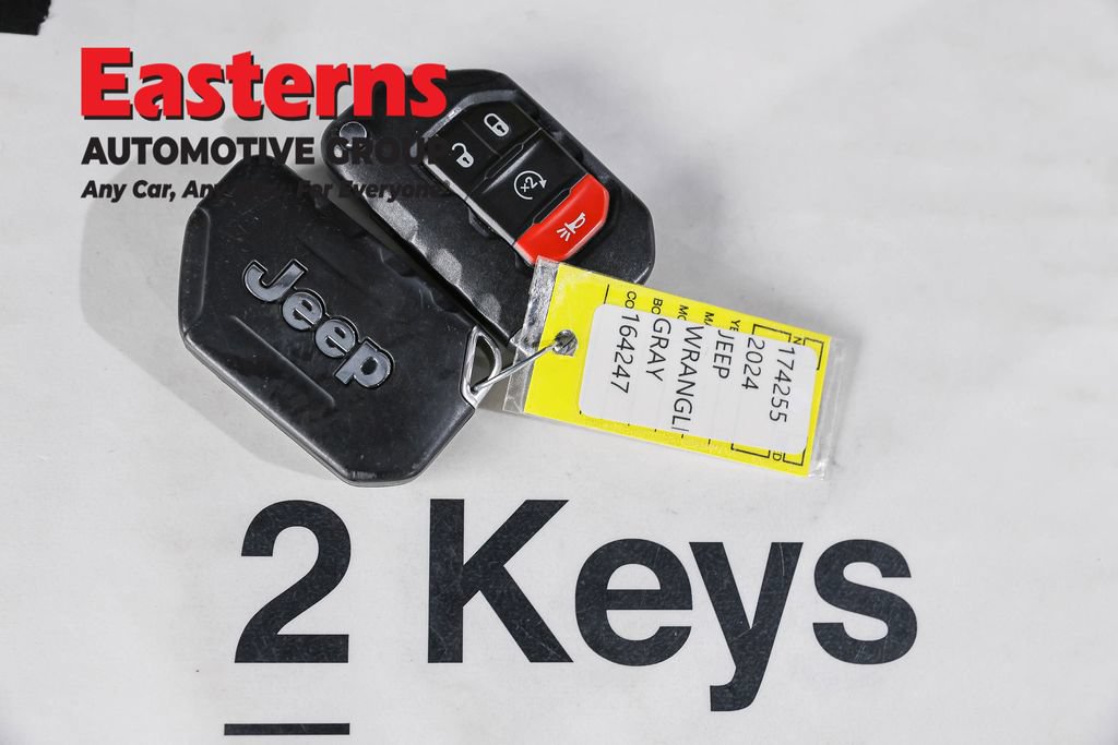 Used 2024 Jeep Wrangler Unlimited w/ Convenience Group AWD/4WD image 26