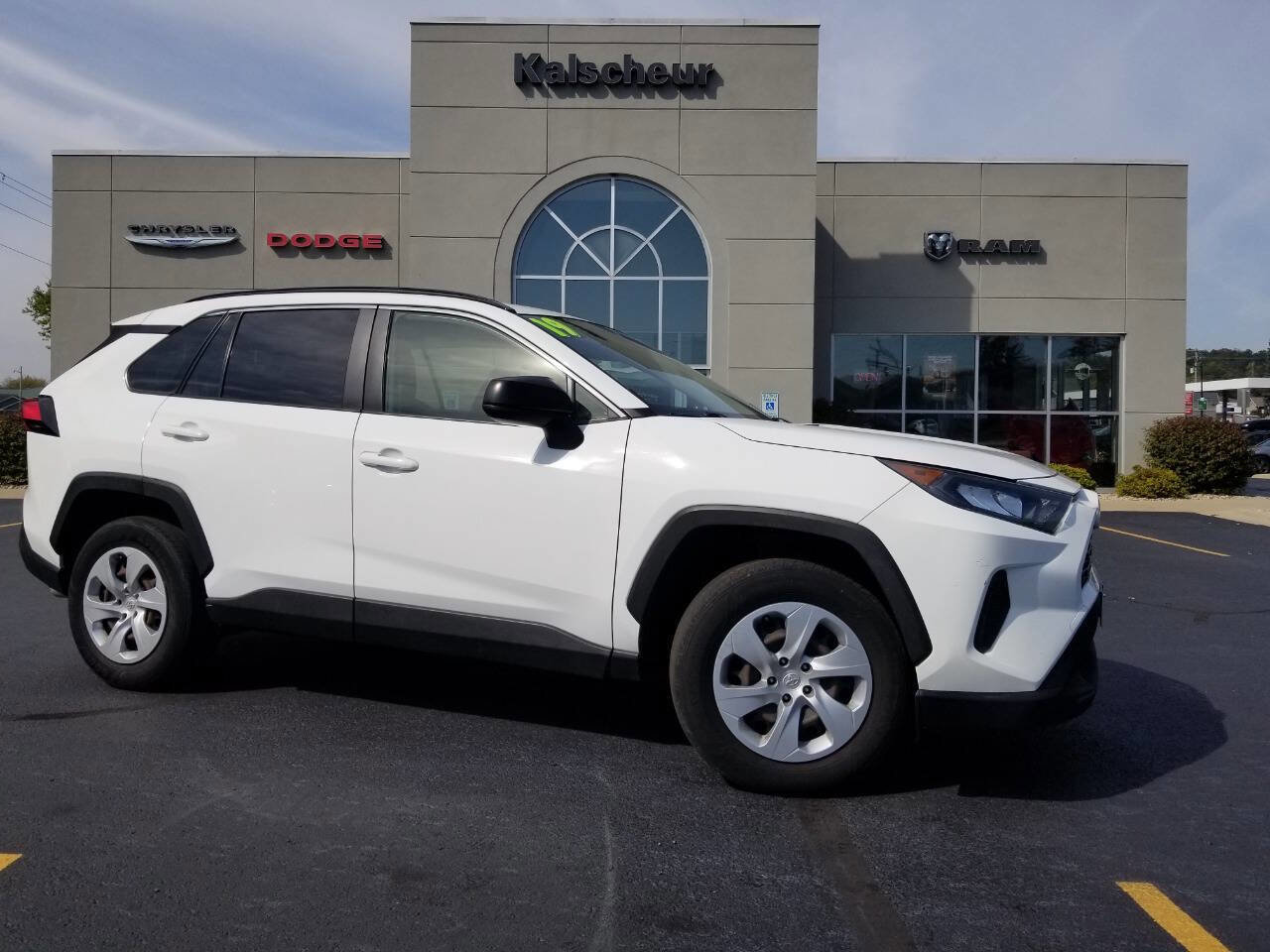 Used 2019 Toyota RAV4 LE