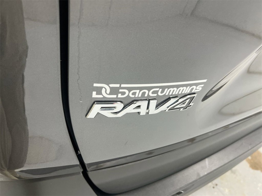 Used 2024 Toyota RAV4 XLE image 25