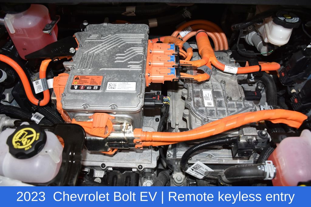 Used 2023 Chevrolet Bolt LT FWD image 7