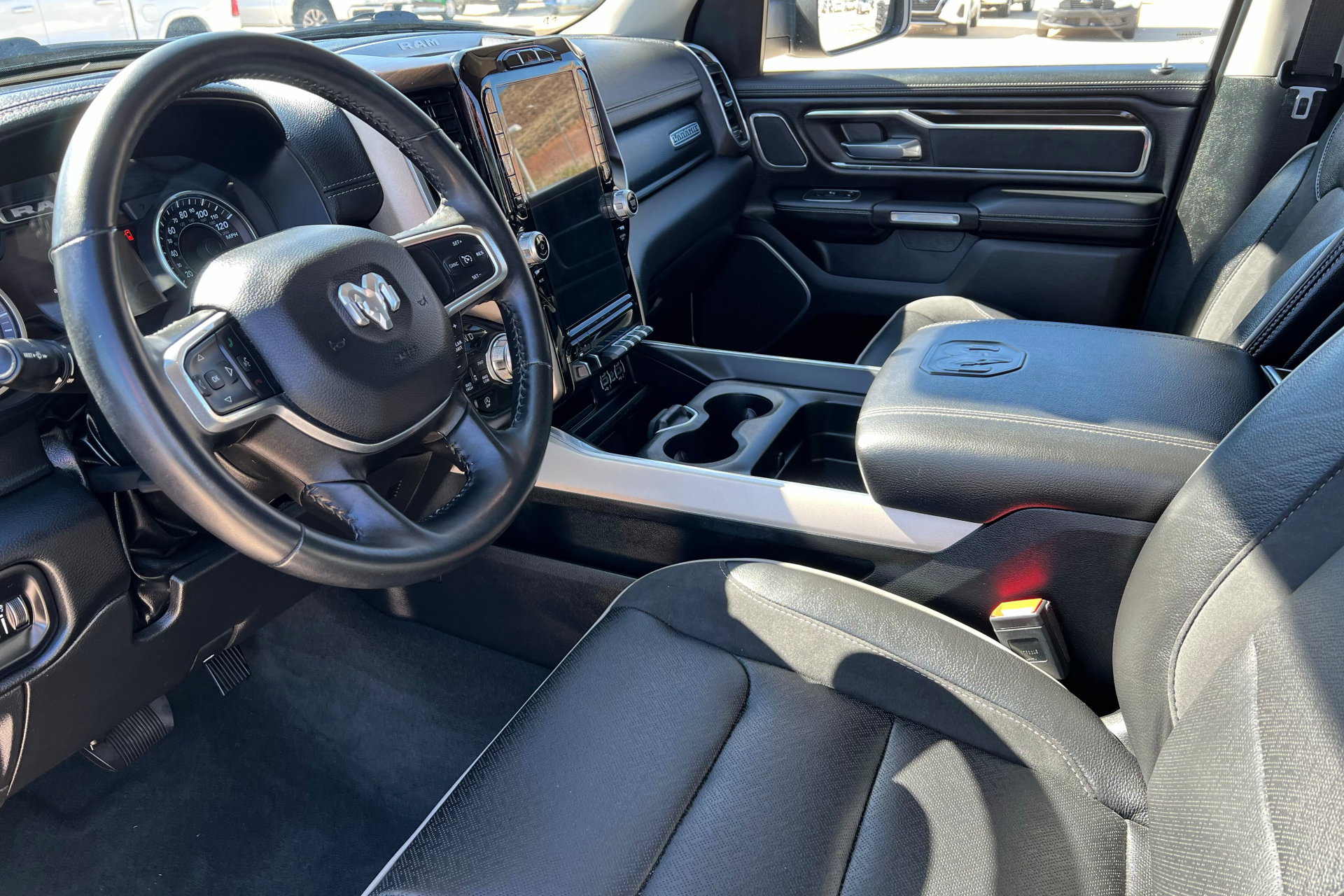 Certified 2022 RAM 1500 Laramie image 15