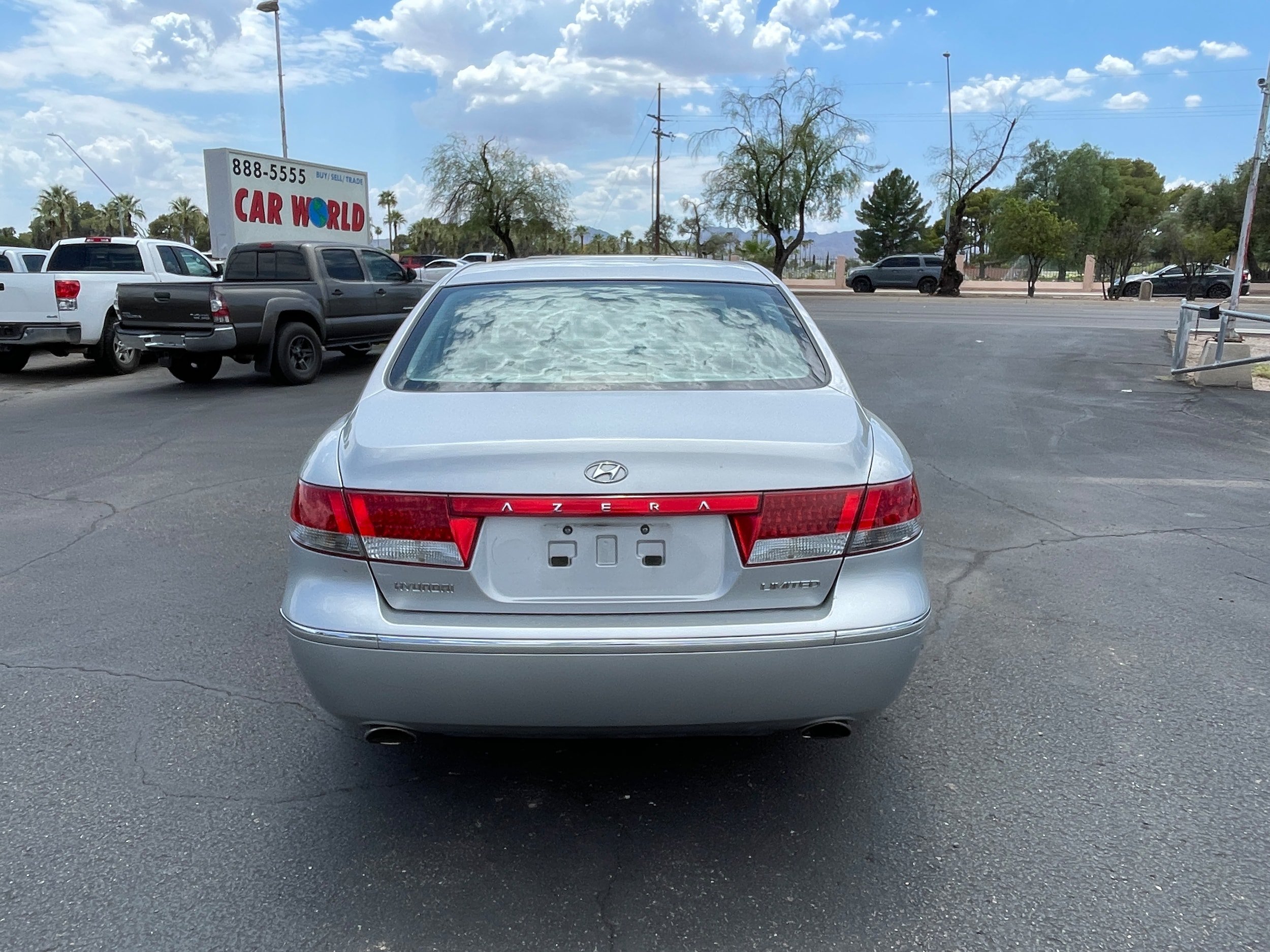 Used 2006 Hyundai Azera Limited FWD image 4
