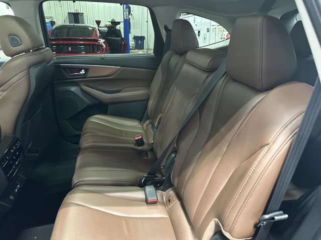 Used 2023 Acura MDX w/ Technology Package FWD image 30