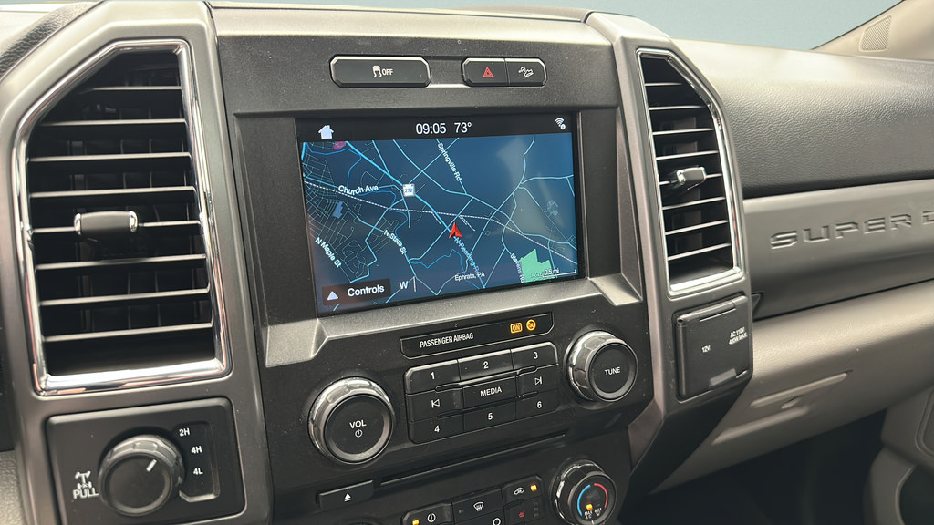 Used 2018 Ford F250 XLT w/ XLT Premium Package AWD/4WD image 22