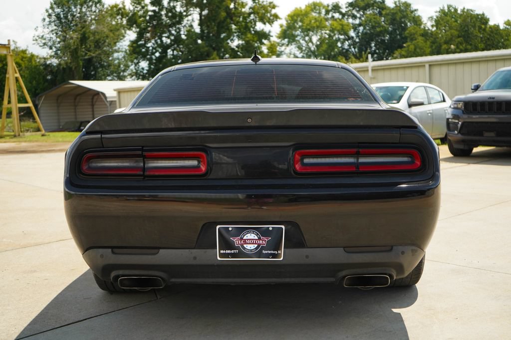 Used 2019 Dodge Challenger R/T w/ Shaker Package RWD image 15