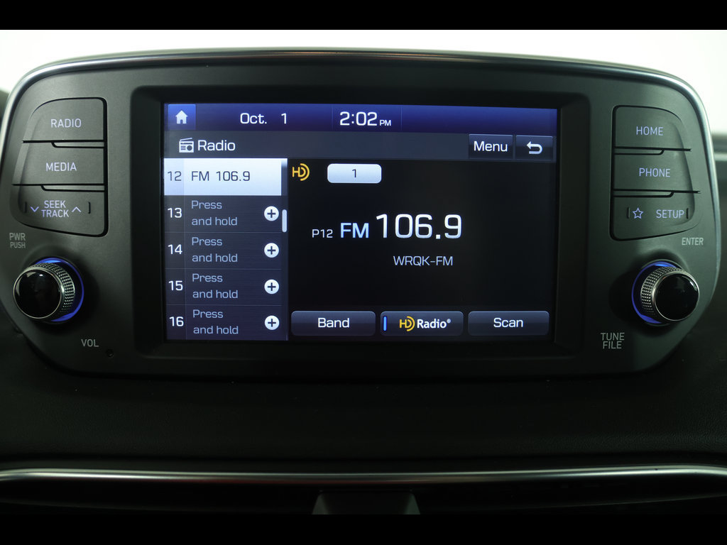 Used 2020 Hyundai Santa Fe SEL w/ Cargo Package FWD image 24