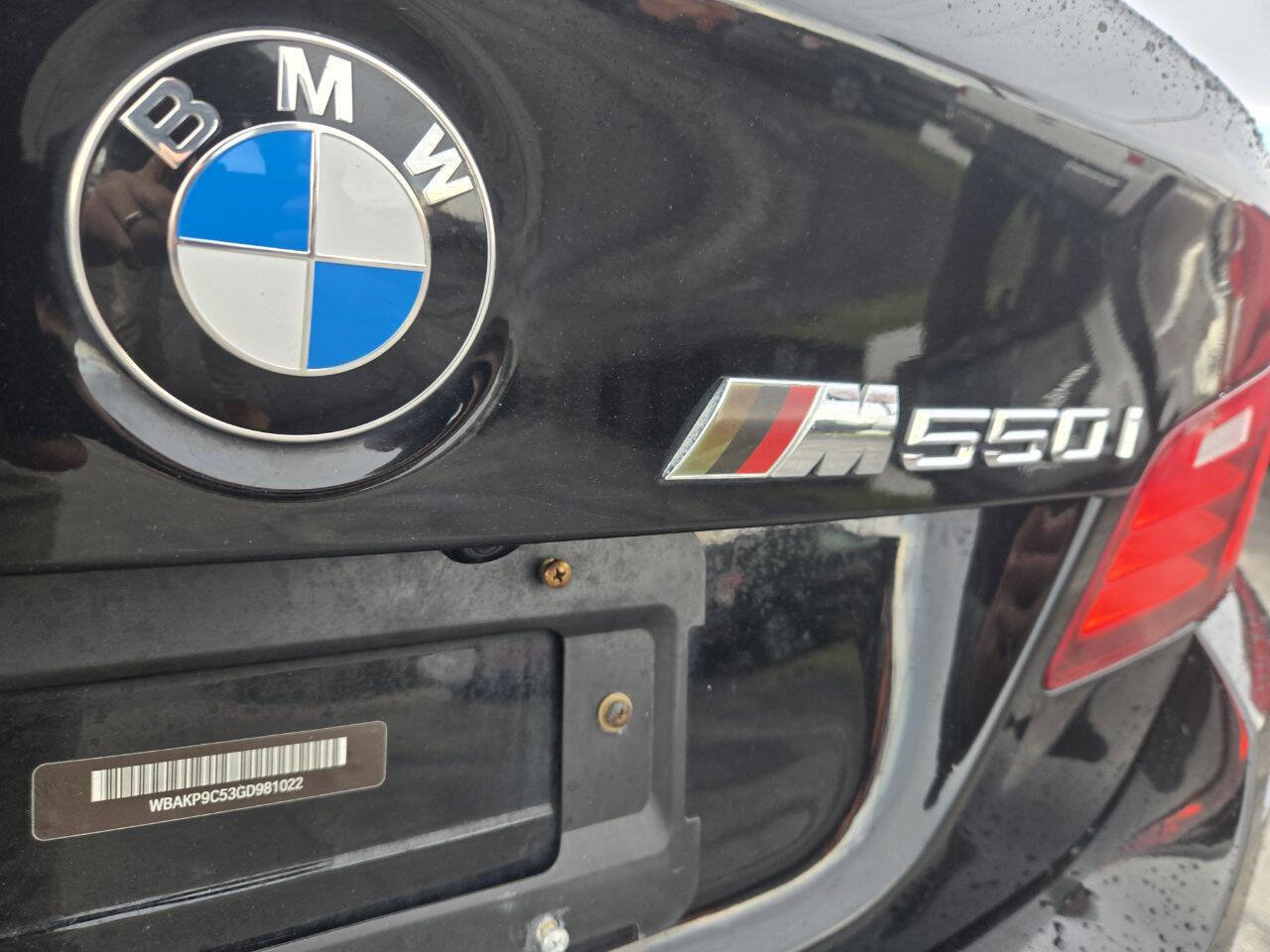 Used 2016 BMW 550i xDrive Sedan image 25