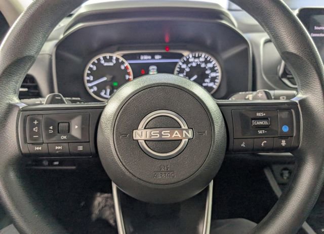 Used 2024 Nissan Rogue SV image 28