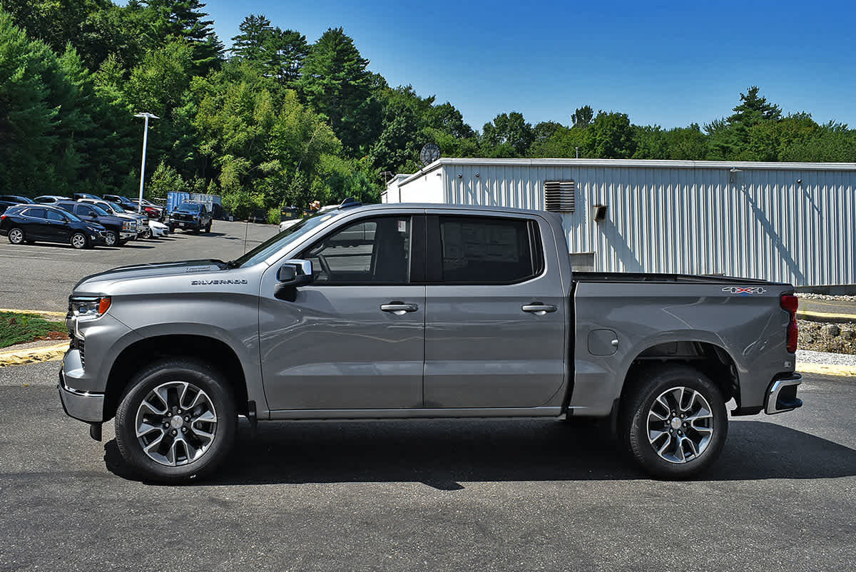 New 2026 Chevrolet Silverado 1500 LT AWD/4WD image 4