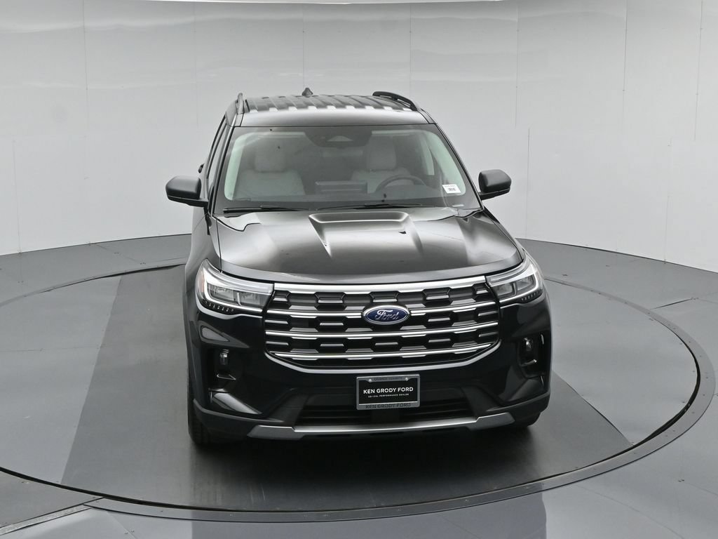 New 2026 Ford Explorer Active w/ Active Comfort Package RWD image 42