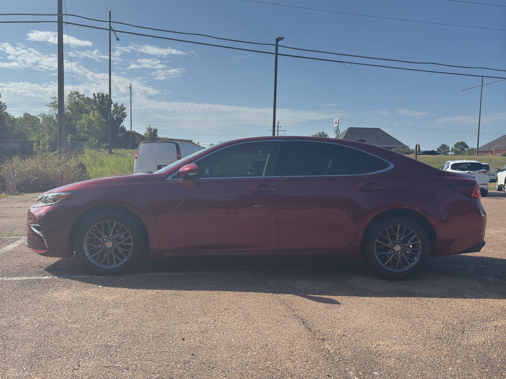Used 2018 Lexus ES 350 w/ Premier Package FWD image 7