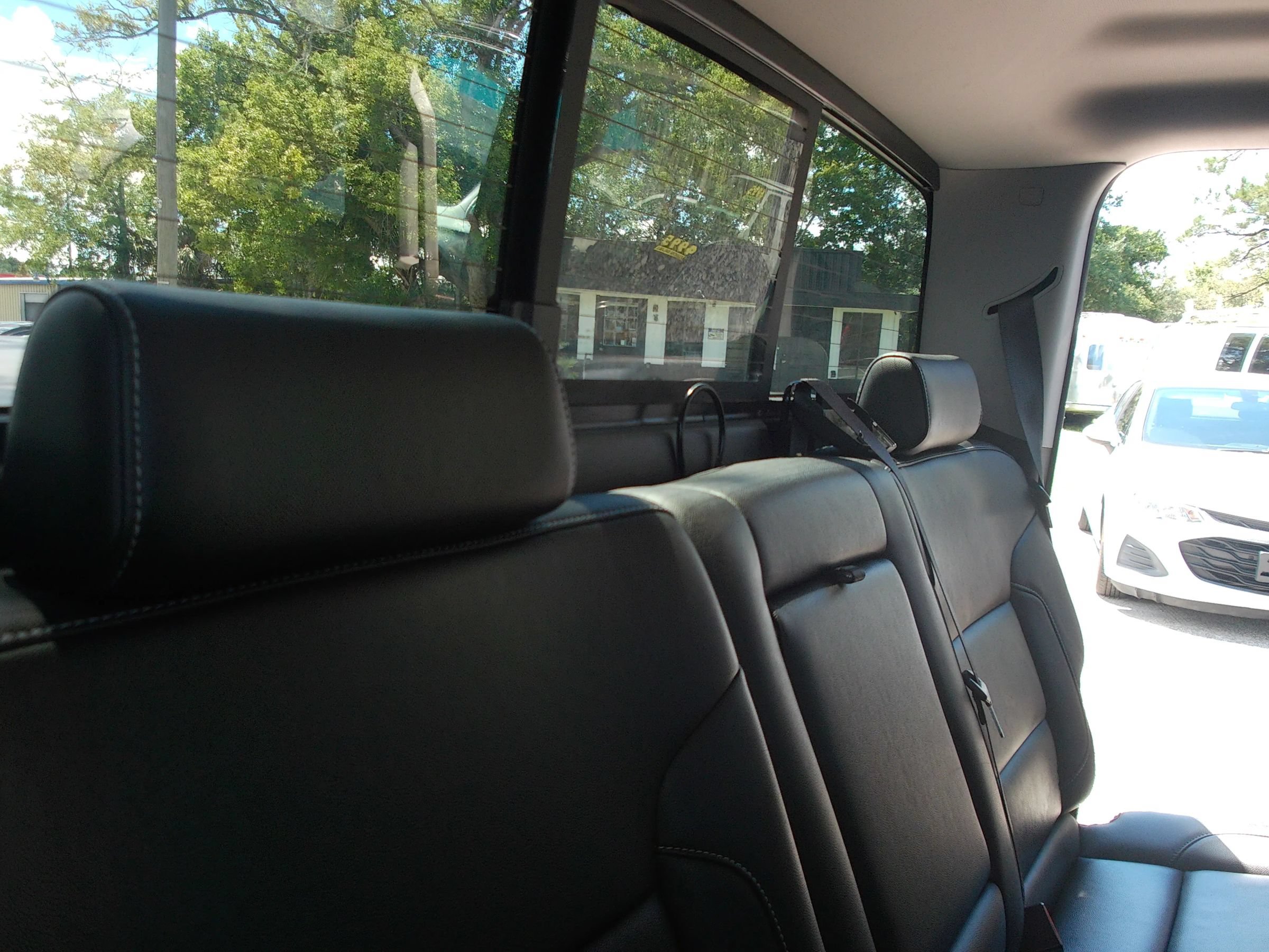 Used 2018 Chevrolet Silverado 1500 LTZ RWD image 34