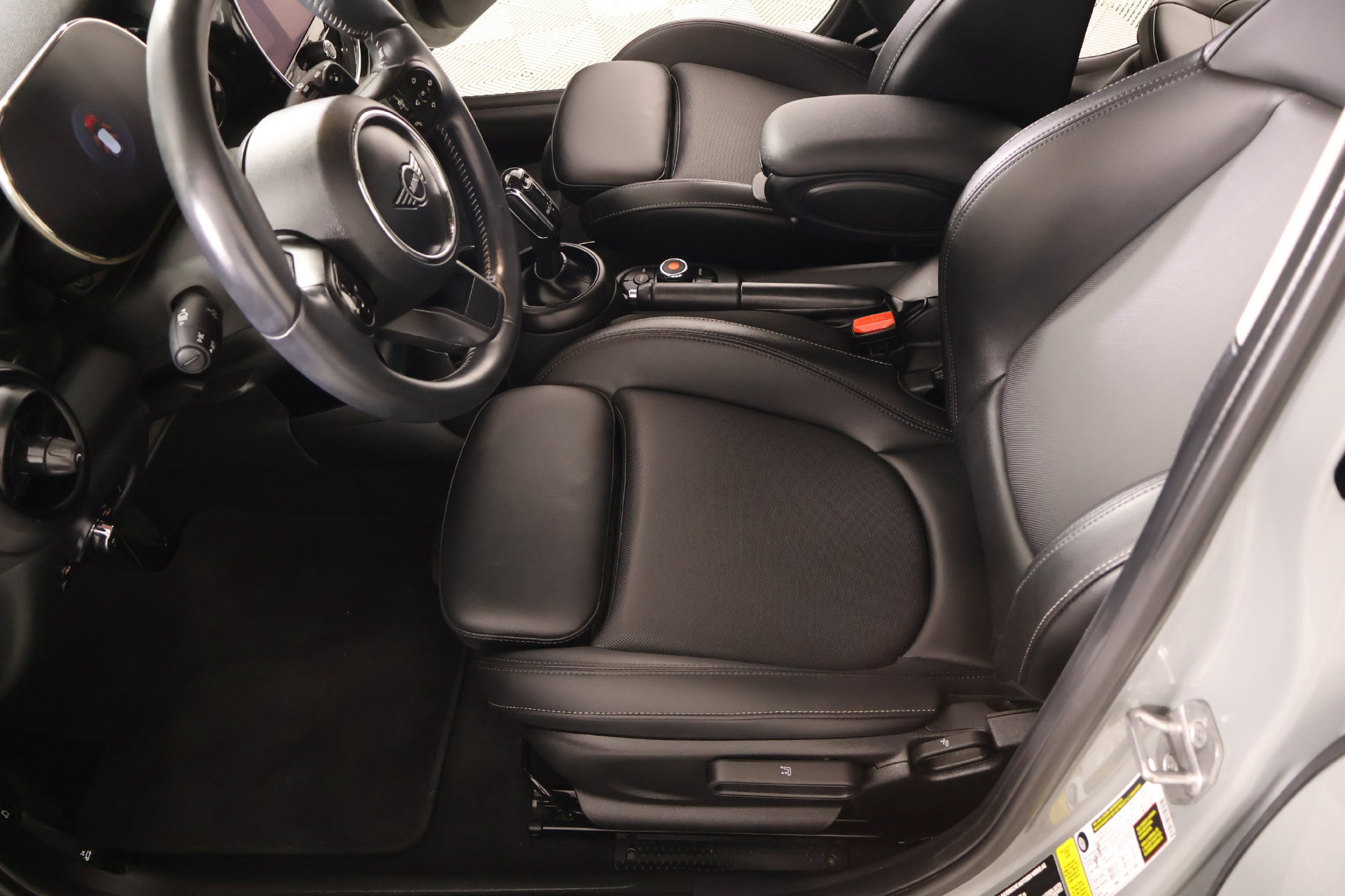 Used 2022 MINI Cooper S w/ Storage Package FWD image 11