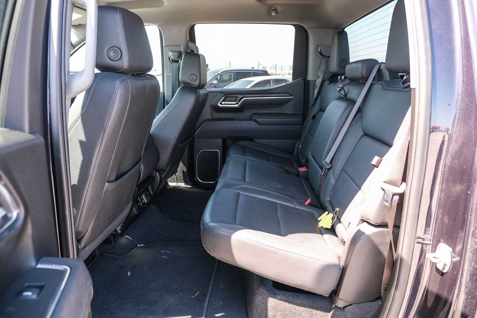 Used 2025 GMC Sierra 1500 SLT RWD image 19