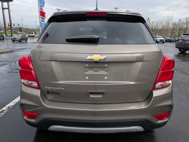 Used 2021 Chevrolet Trax LT w/ Driver Confidence Package image 4