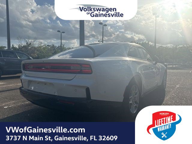 Used 2025 Dodge Charger R/T w/ Quick Order Package 25M R/T image 4