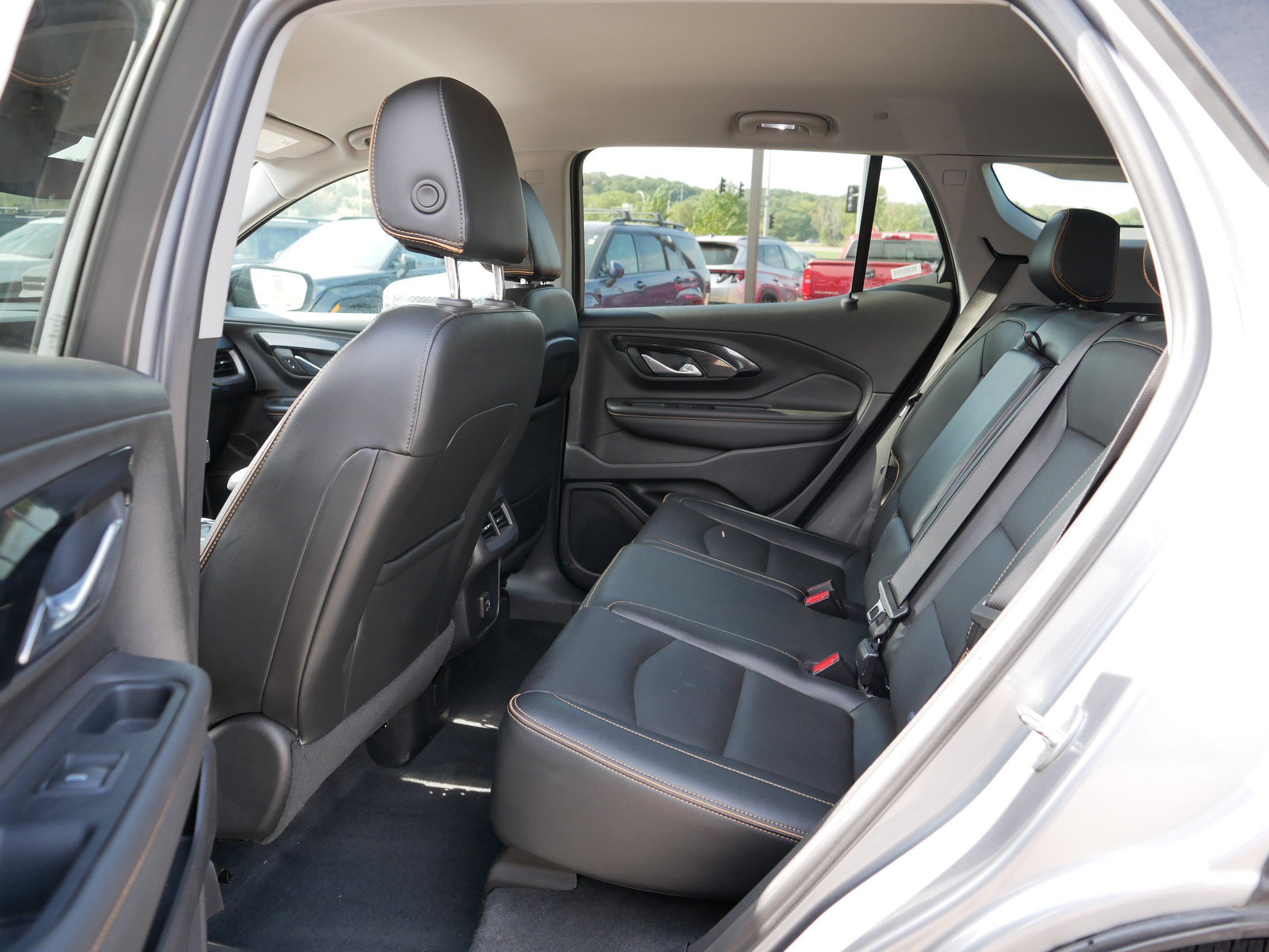 Used 2023 GMC Terrain AT4 image 16