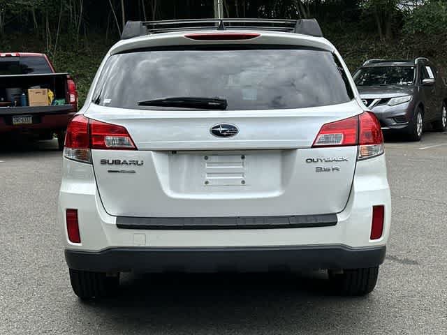 Used 2013 Subaru Outback 3.6R Limited w/ Moonroof Pkg AWD/4WD image 4