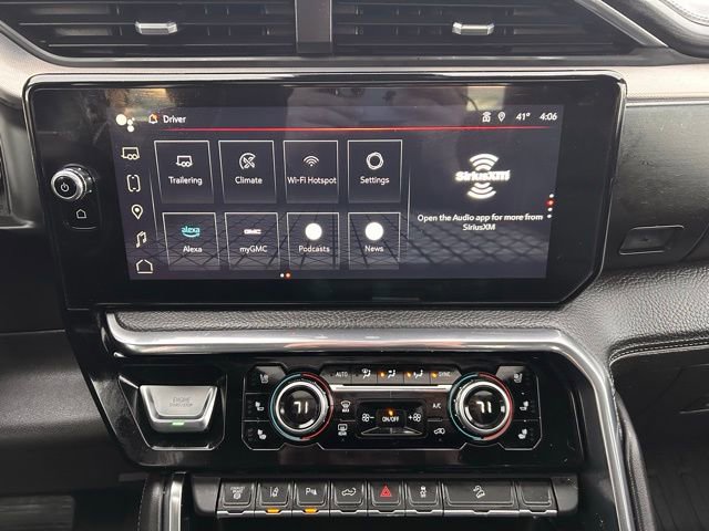 Used 2024 GMC Sierra 3500 Denali w/ Denali Reserve Package image 23