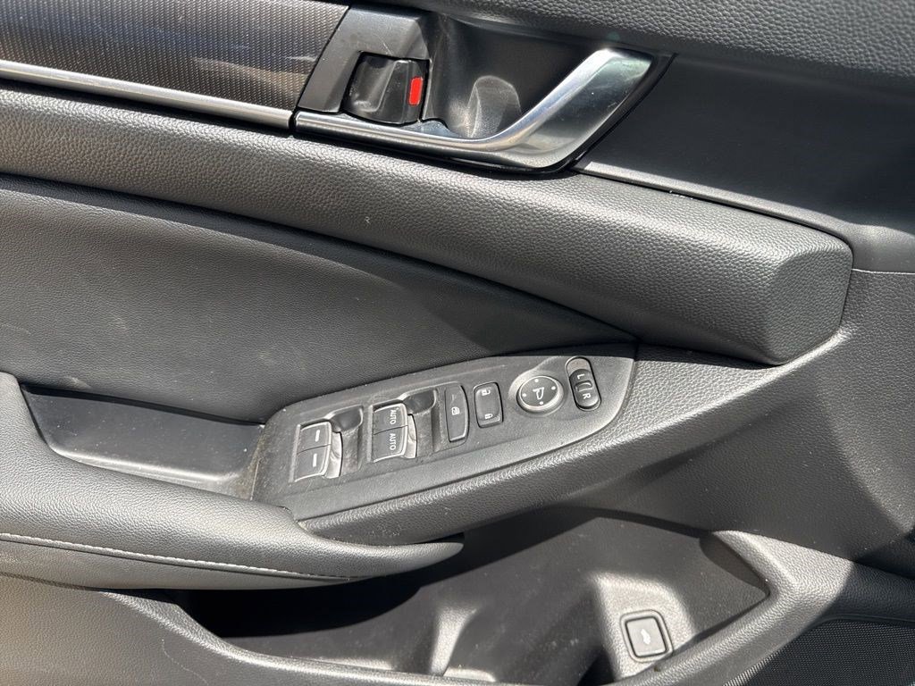 Certified 2022 Honda Accord Sport image 11