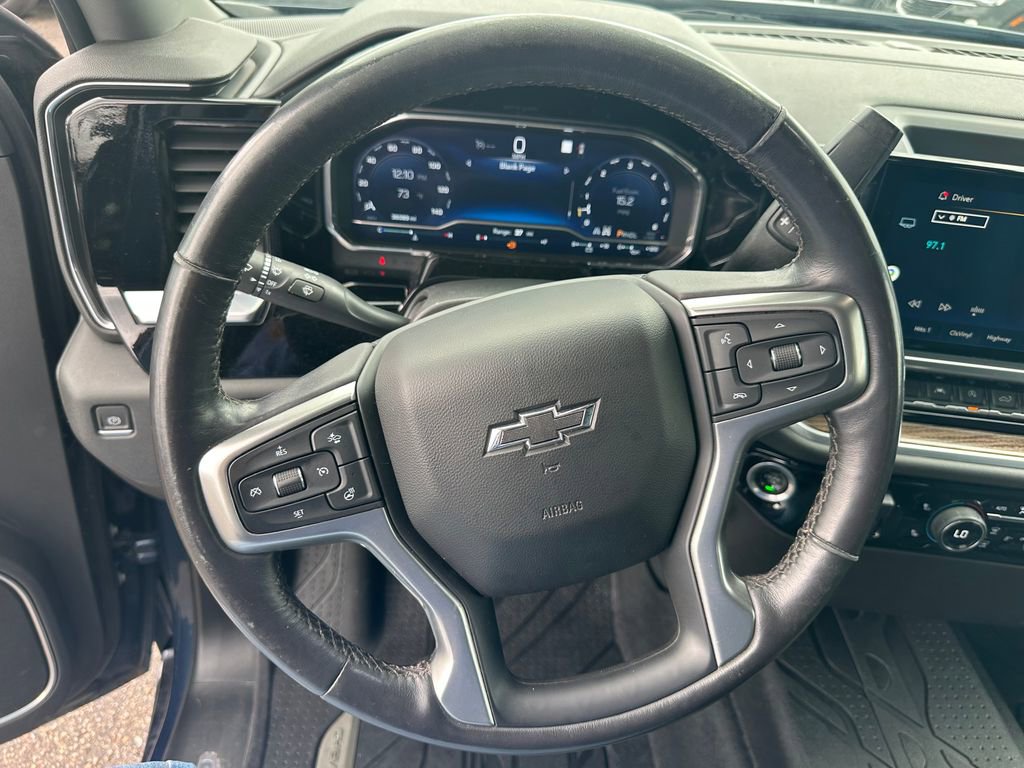 Used 2022 Chevrolet Silverado 1500 RST AWD/4WD image 18
