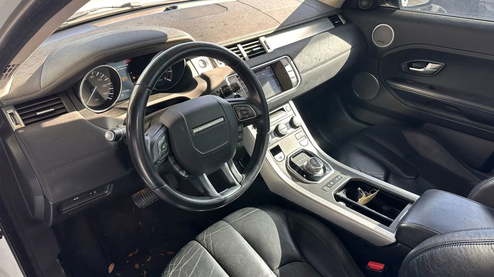 Used 2014 Land Rover Range Rover Evoque Pure Plus image 10