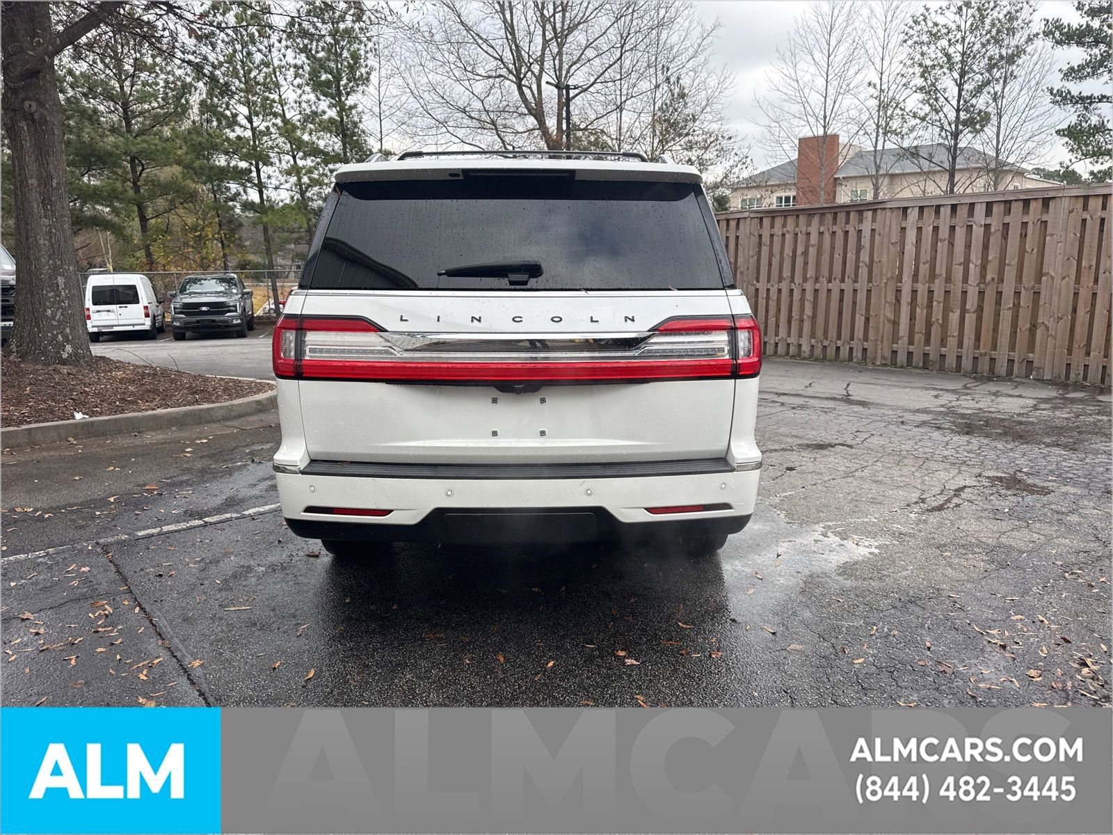 Used 2021 Lincoln Navigator Black Label w/ Cargo Convenience Package image 6