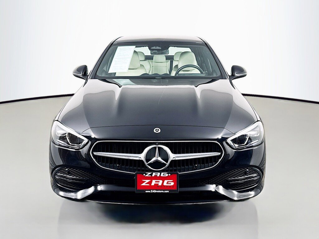 Used 2022 Mercedes-Benz C 300 Sedan image 8