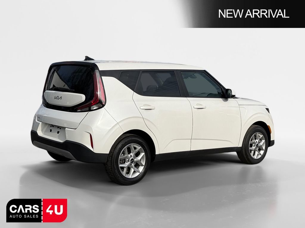 Used 2025 Kia Soul LX w/ LX Technology Package image 7