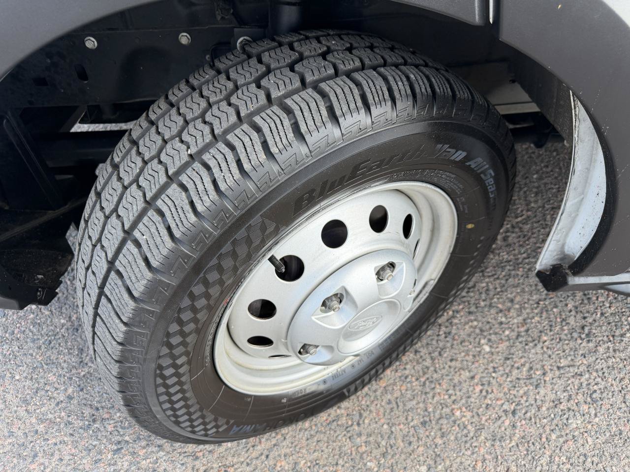 Used 2023 Ford Transit 250 Low Roof AWD image 36