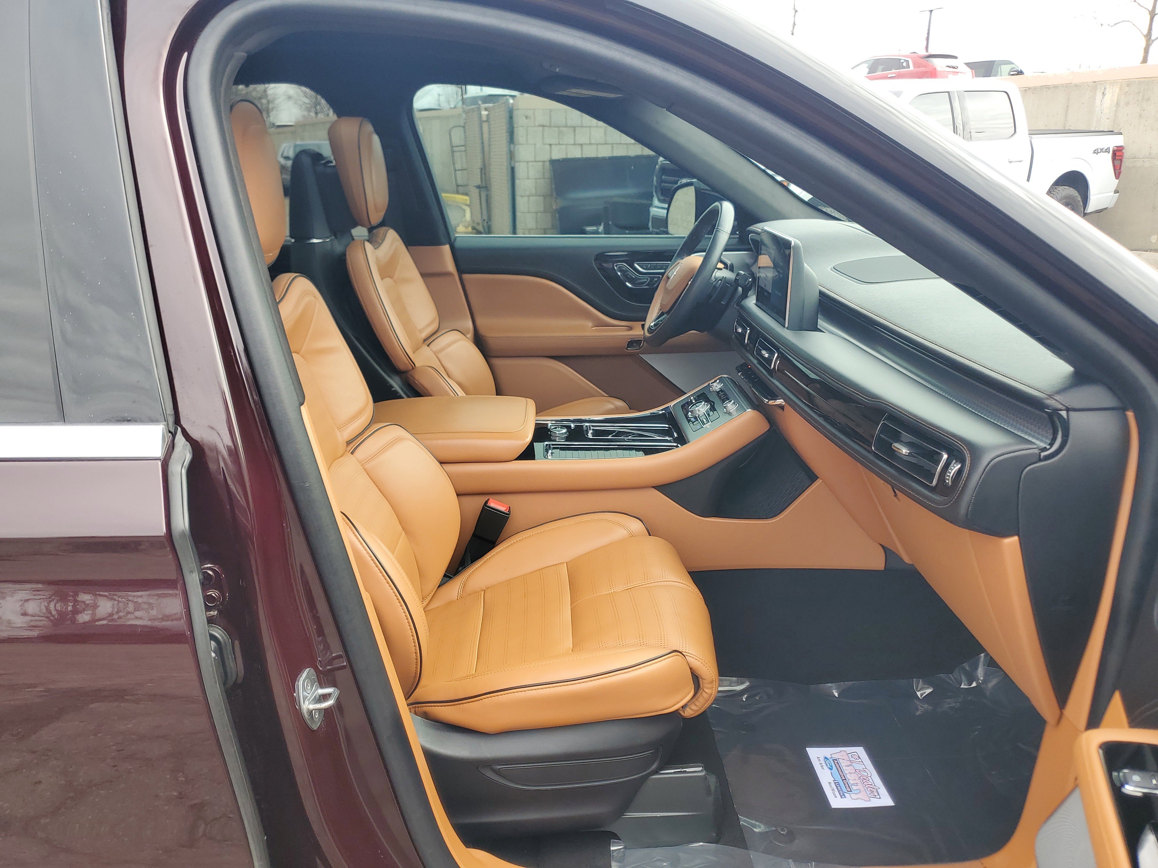 Used 2023 Lincoln Aviator Black Label w/ Dynamic Handling Package image 9