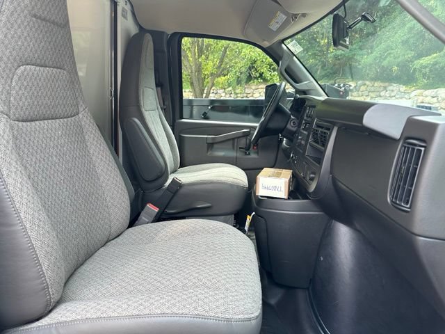 New 2026 Chevrolet Express 3500 w/ Power Convenience Package RWD image 23