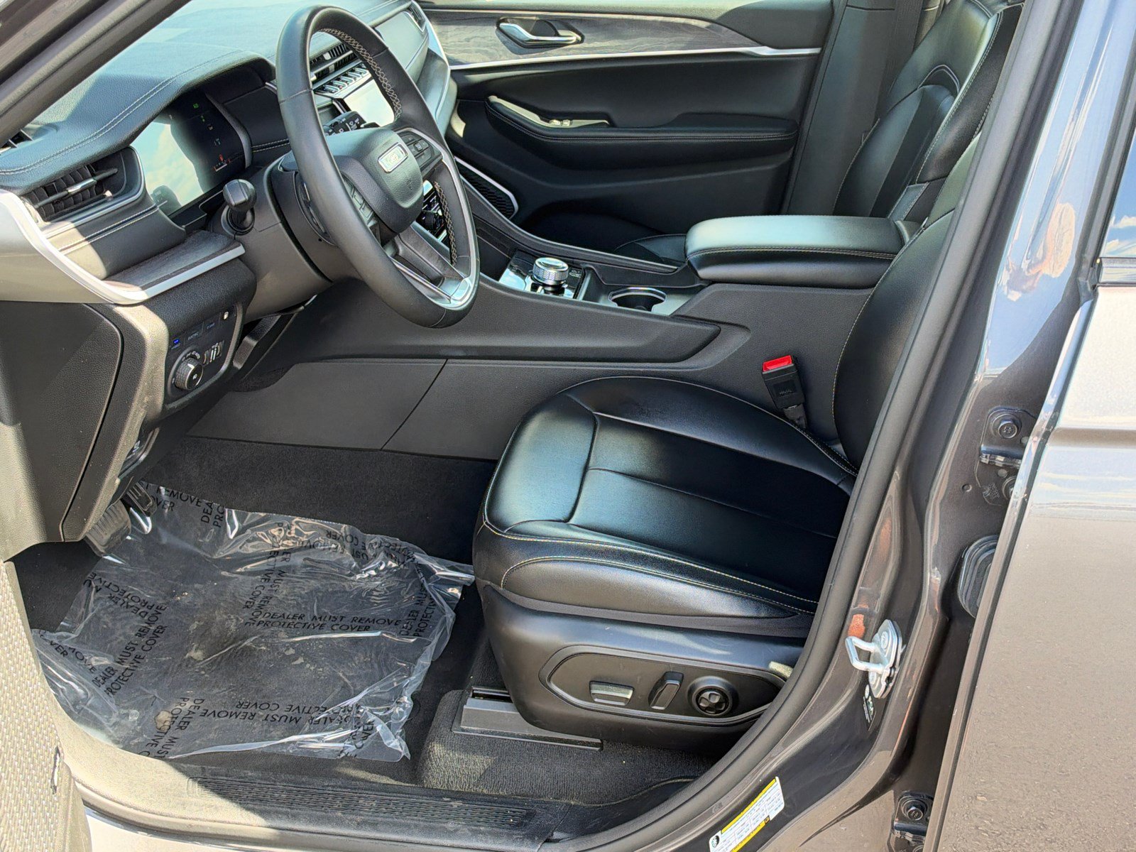 Used 2024 Jeep Grand Cherokee Limited 4xe AWD/4WD image 9