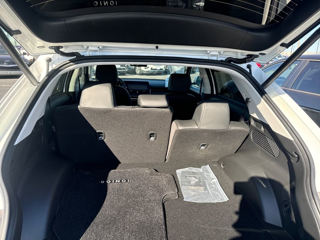 New 2026 Hyundai Ioniq 5 SEL image 37