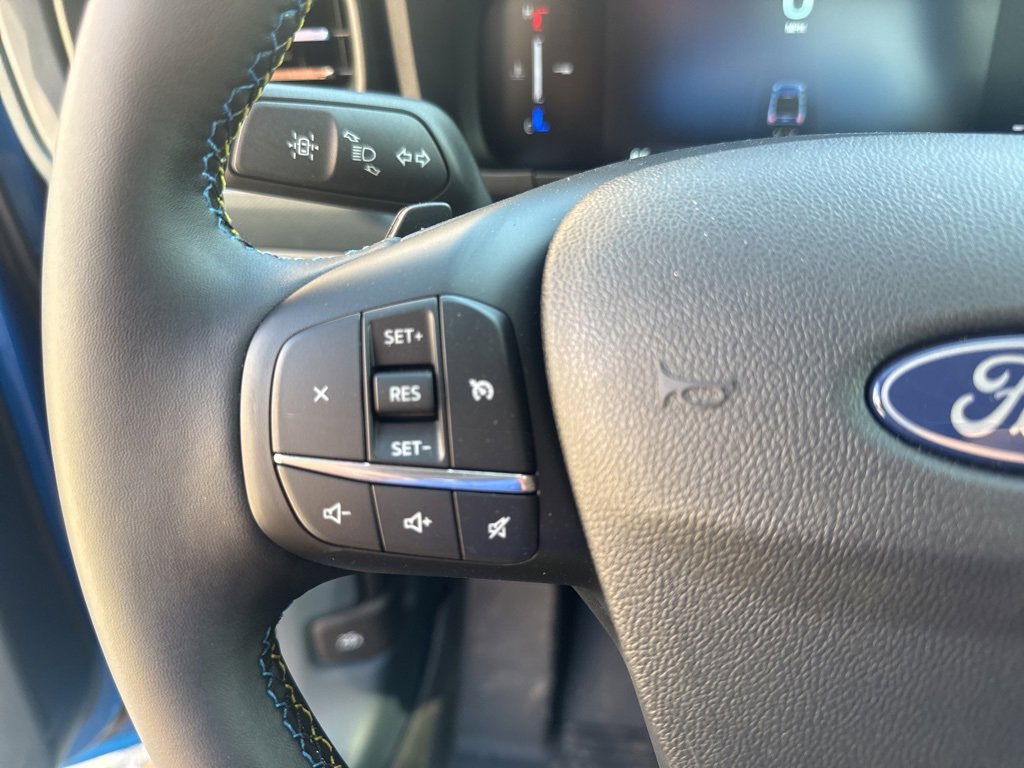 New 2025 Ford Maverick Lobo image 27