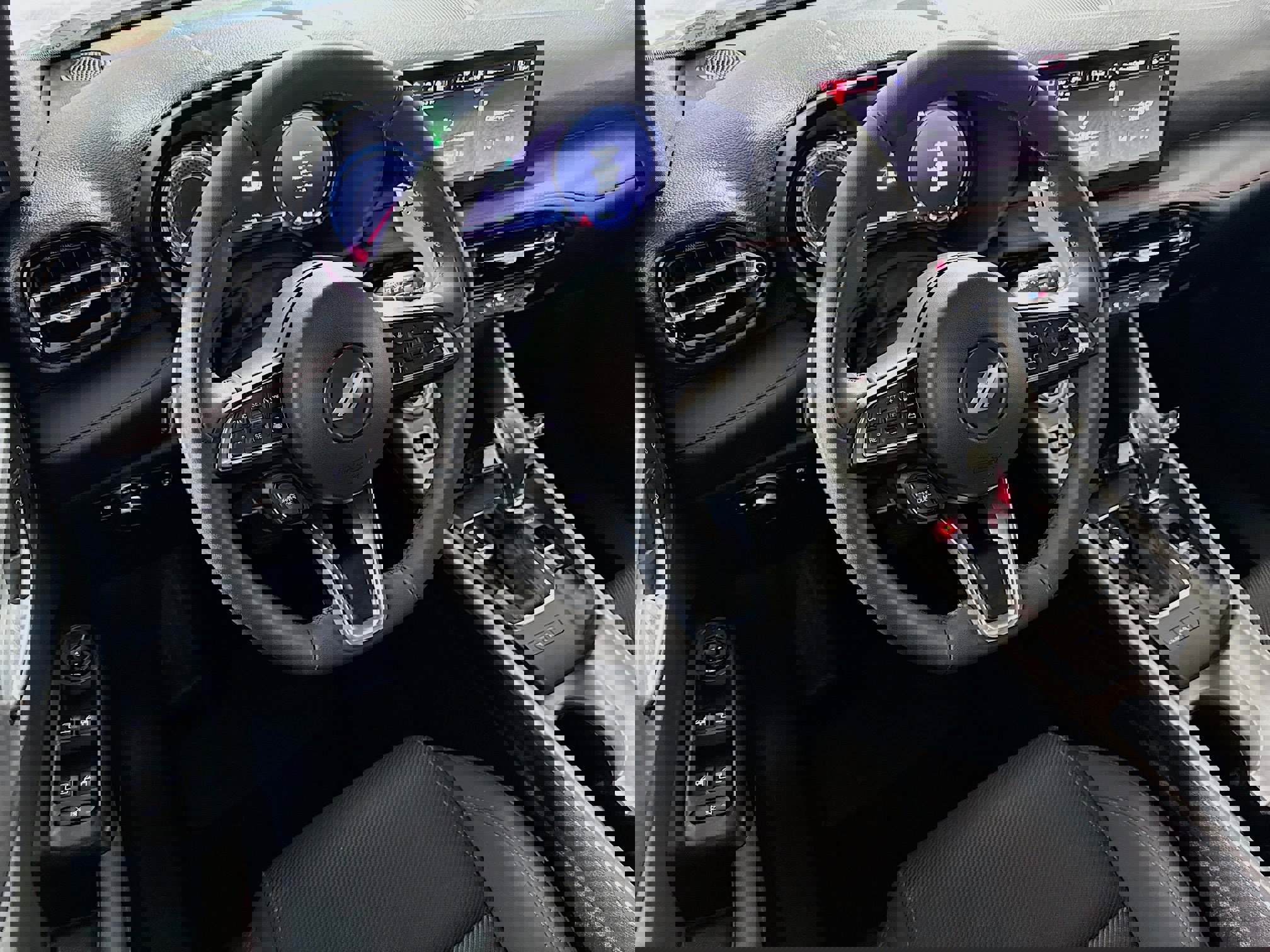 Used 2024 Dodge Hornet R/T image 22