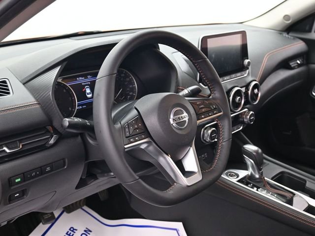 Used 2023 Nissan Sentra SR w/ SR Premium Package image 15