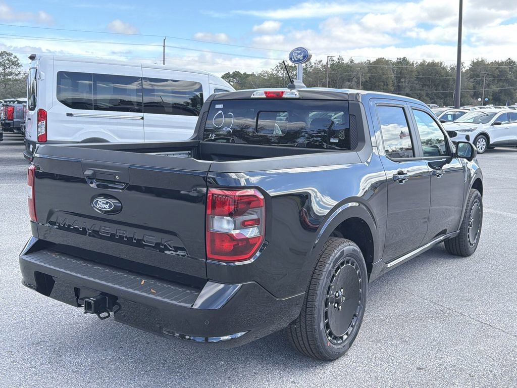 New 2026 Ford Maverick Lobo image 5