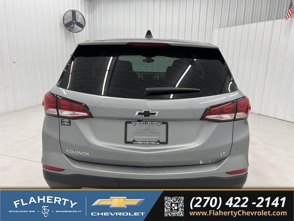 Used 2024 Chevrolet Equinox LT FWD image 4