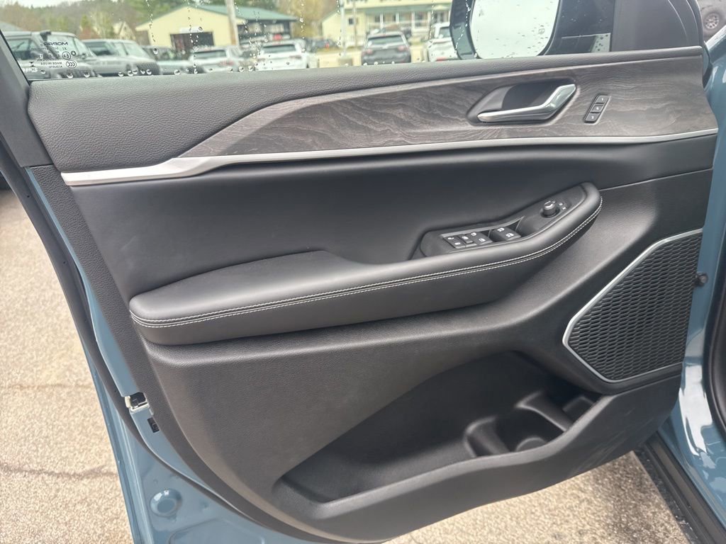 New 2026 Jeep Grand Cherokee Limited AWD/4WD image 20