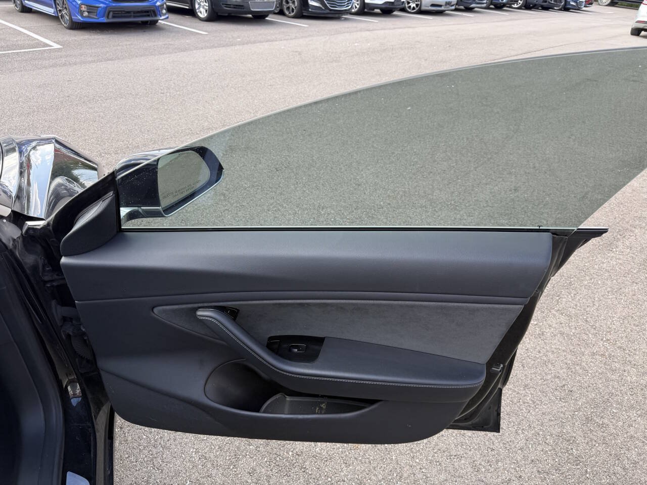 Used 2019 Tesla Model 3 Standard Range Plus RWD image 12