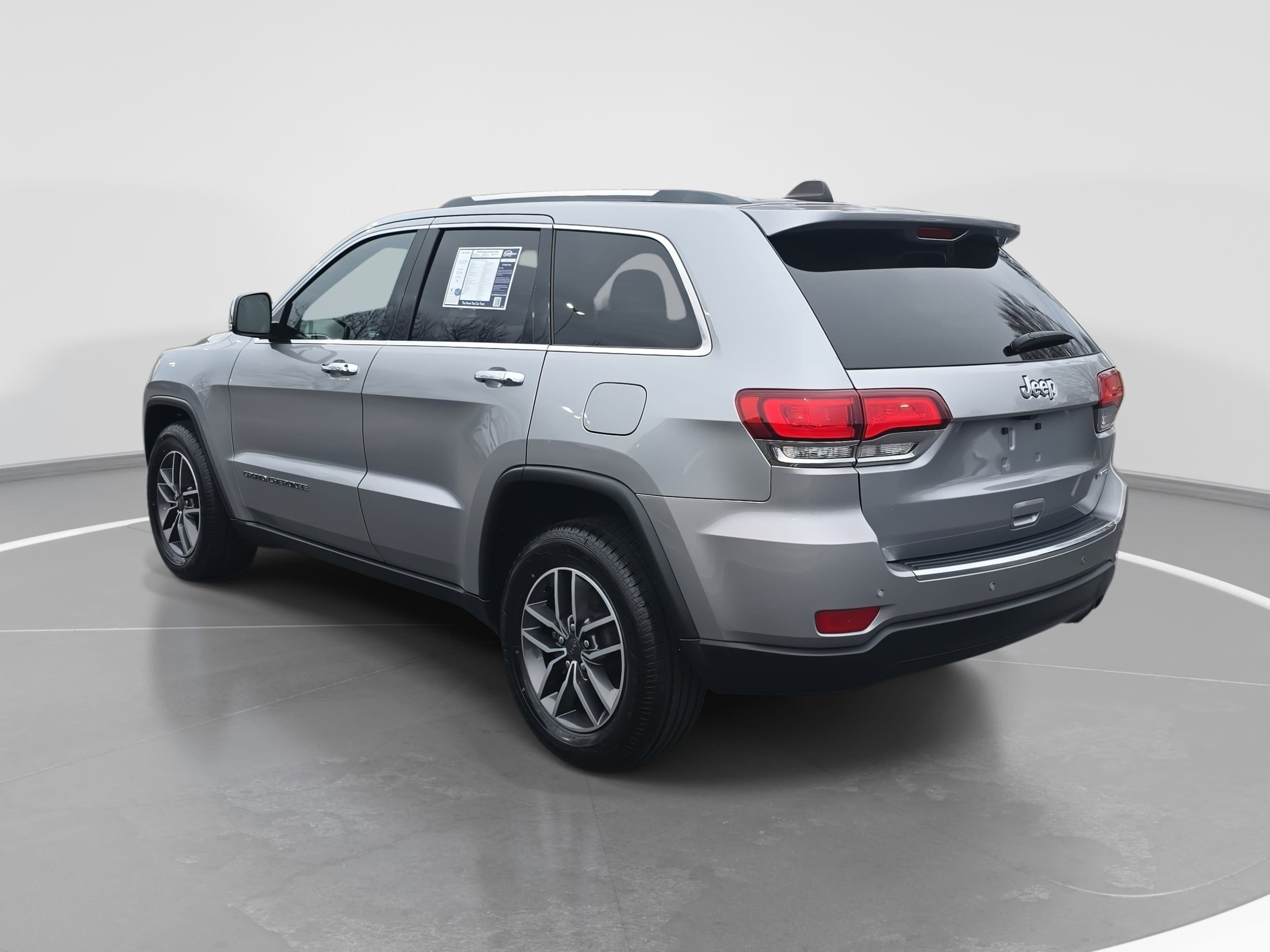 Used 2020 Jeep Grand Cherokee Limited w/ Luxury Group II image 7