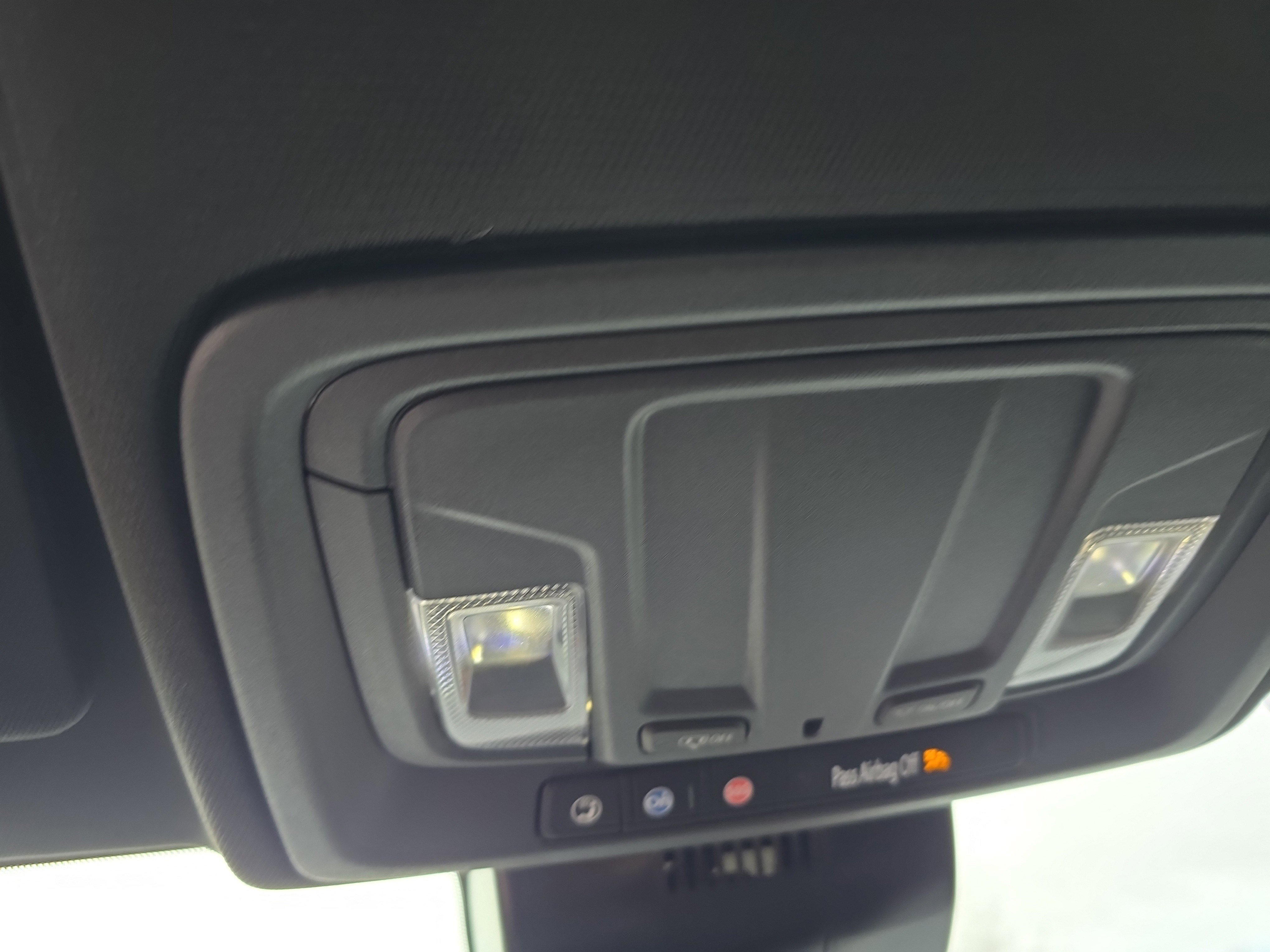 Used 2025 GMC Sierra 2500 AT4 AWD/4WD image 32