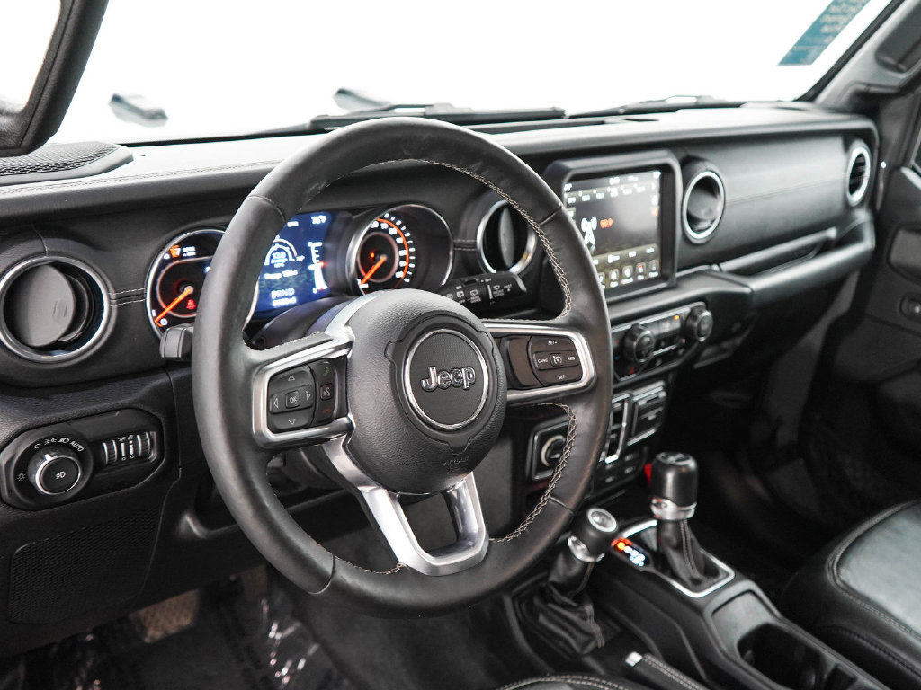 Used 2019 Jeep Wrangler Unlimited Sahara AWD/4WD image 19