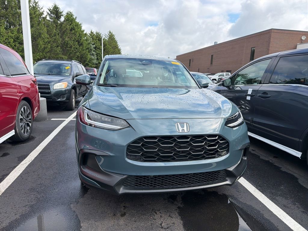 Used 2023 Honda HR-V LX image 5