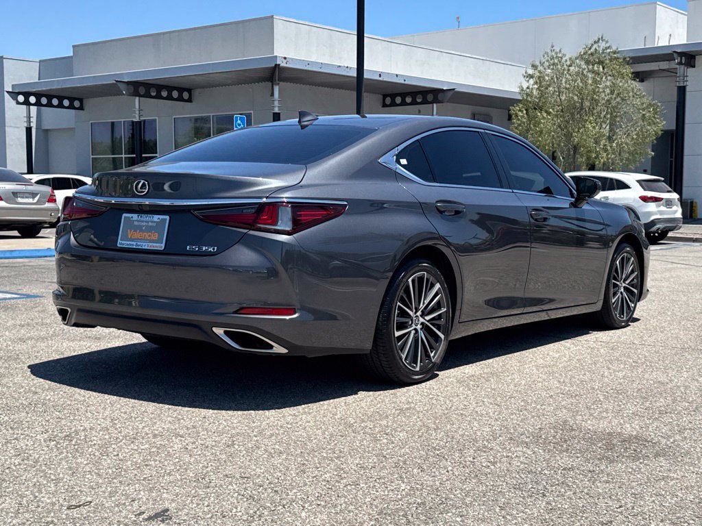 Used 2025 Lexus ES 350 w/ Premium Package FWD image 7